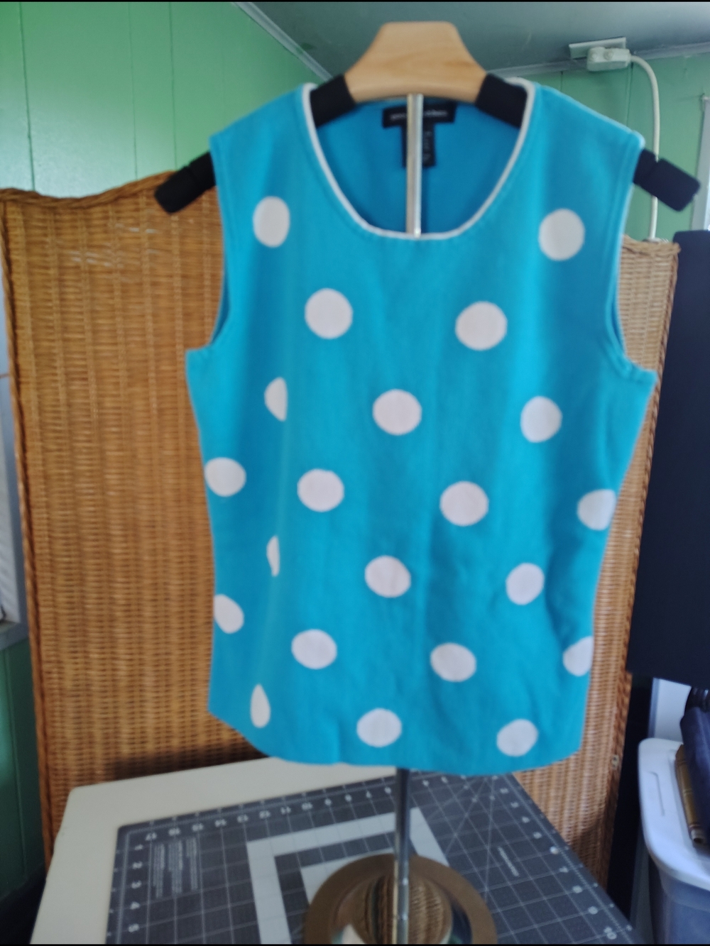 Polka Dot Sleeveless Tank Top in Turquoise by